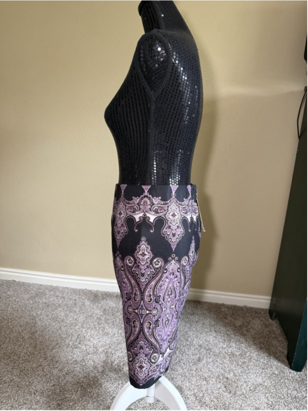 INC Paisley Straight Pencil Skirt Black Purple Silky Side Zipper Size 2 New - Picture 4 of 15